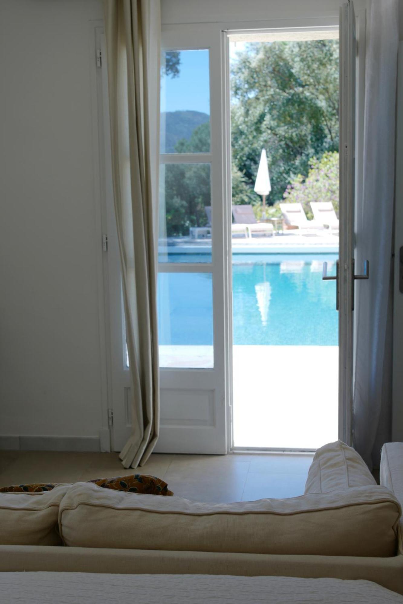 Hotel La Boulangerie กรีโมด์ ภายนอก รูปภาพ